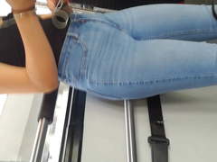 Teen jeans